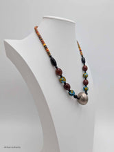 Load image into Gallery viewer, Chunky Beaded Necklace (B)
