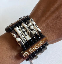 Load image into Gallery viewer, Batik Beaded Stretch Bracelet