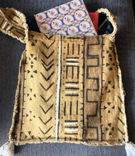 Load image into Gallery viewer, Golden Mudcloth Shoulder Bag