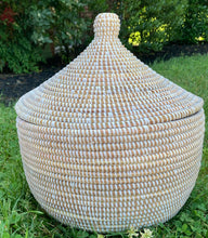Load image into Gallery viewer, Large Lidded Wishing Basket - Cream