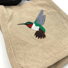 Load image into Gallery viewer, Ruby-throated Hummingbird Field Bag