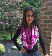 Load image into Gallery viewer, Fuschia Heart Infinity Scarf