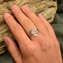 Load image into Gallery viewer, Leaf Cluster Adjustable Ring: Sterling Silver