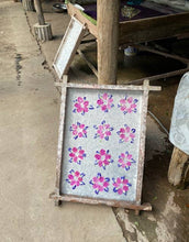 Load image into Gallery viewer, Mulberry Paper Notecards w/ Real Flowers and Straight Edges