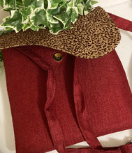 Load image into Gallery viewer, Red with Beige Spotted flap Crossbody Bag, Medium
