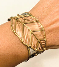 Load image into Gallery viewer, Leaf Cuff Bracelet
