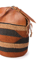 Load image into Gallery viewer, Sisal Handbag with Leather Top
