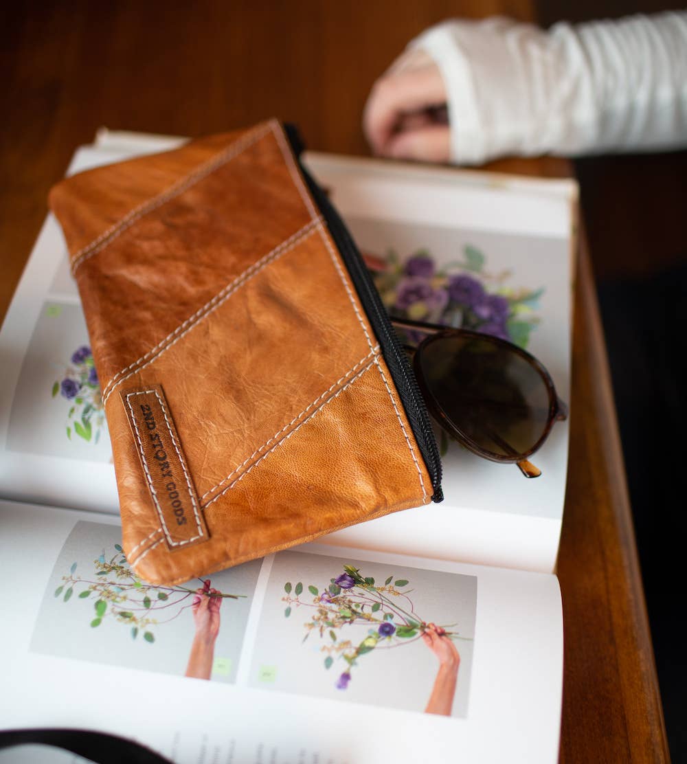 Two Shades of Leather Pouch