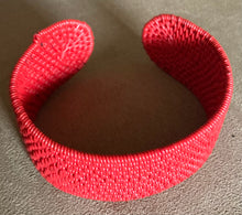 Load image into Gallery viewer, Red Cream Telephone Wire Cuff Bangles
