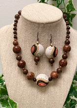 Load image into Gallery viewer, Paisley Necklace Set
