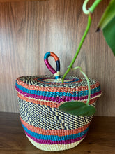 Load image into Gallery viewer, Yaa Lidded Basket

