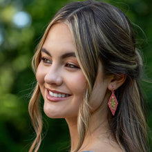 Load image into Gallery viewer, Coral &amp; Gold Seed Bead Diamond Shaped Earrings
