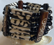 Load image into Gallery viewer, Batik Beaded Stretch Bracelet
