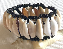 Load image into Gallery viewer, Cowrie Shell Stretch Bracelet
