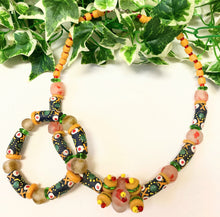 Load image into Gallery viewer, Ghanaian Krobo Necklace Set
