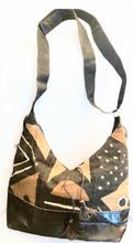 Load image into Gallery viewer, Mudcloth &amp; Leather Handbag
