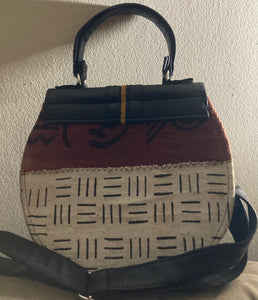 Round Mudcloth Purse (Black Flap)