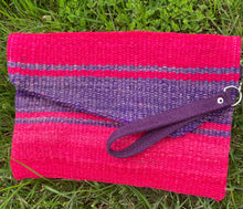 Load image into Gallery viewer, Peruvian Andina Clutch - Fuschia &amp; Purple
