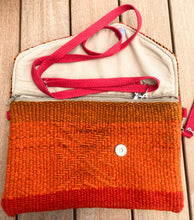 Load image into Gallery viewer, Peruvian Andina Clutch -Orange
