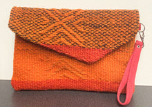 Load image into Gallery viewer, Peruvian Andina Clutch -Orange
