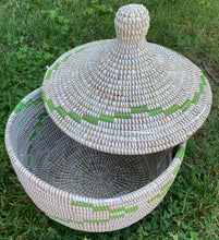 Load image into Gallery viewer, Sweet Grass Large Lidded Baskets - White &amp; Green
