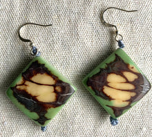 Load image into Gallery viewer, Mint Juana Earrings
