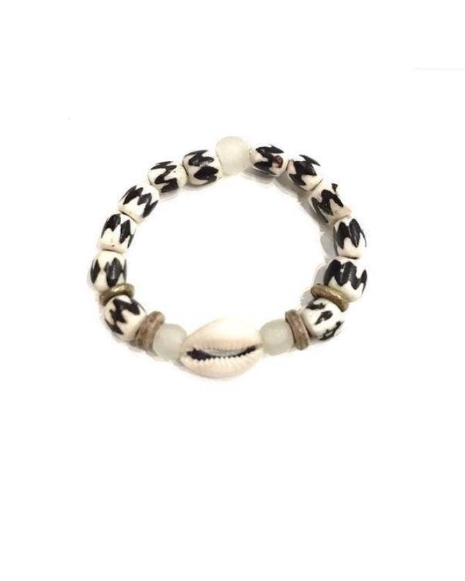 Batik Stretch Bracelet with Cowrie Shell (7