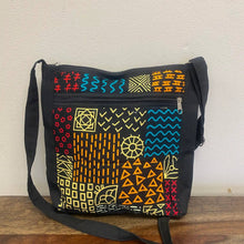 Load image into Gallery viewer, Unisex Kenyan Travel Crossbody Bag
