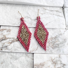 Load image into Gallery viewer, Coral &amp; Gold Seed Bead Diamond Shaped Earrings

