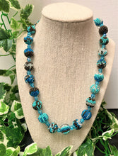 Load image into Gallery viewer, Azul Beaded Necklace
