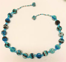 Load image into Gallery viewer, Azul Beaded Necklace
