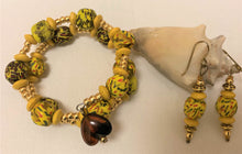 Load image into Gallery viewer, Canary Bracelet Set
