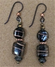 Load image into Gallery viewer, Copper Swirl Glass Bead Earrings
