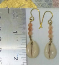 Load image into Gallery viewer, Peach Beaded Cowrie Shell Earrings
