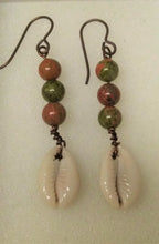 Load image into Gallery viewer, Green and Pink Unakite Cowrie Shell Earring
