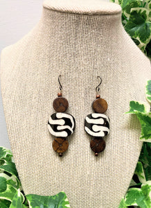 Ebony Swirl Earrings