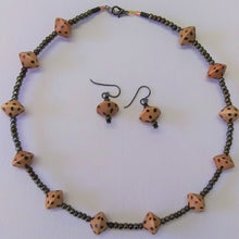 Load image into Gallery viewer, Leopard Beauties  Necklace Set
