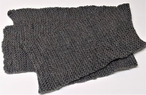 Unisex  Gray Knitted Scarf