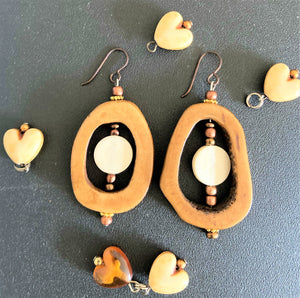 "Jazz" in Caramel Earrings